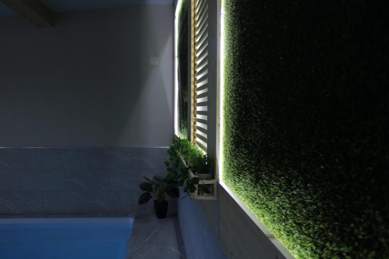 Can Musiquem Amb Piscina Les Planes d'Hostoles Luaran gambar